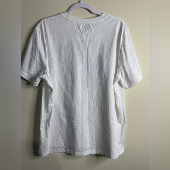 Old Navy x Disney white T-Shirt - Picture 5 of 5